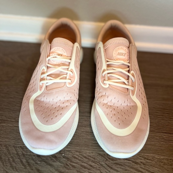 Nike Joyride Running Shoes - Picture 4 of 9
